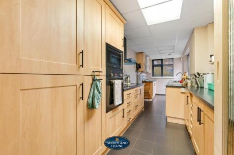 32 Lake View Road (18 of 28).jpg