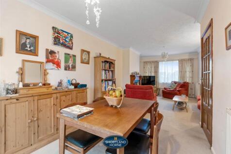 5 Blecthley Drive (18 of 21).jpg