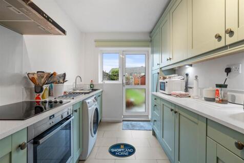 5 Blecthley Drive (14 of 21).jpg