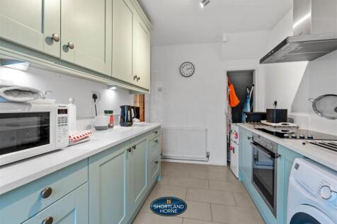 5 Blecthley Drive (15 of 21).jpg