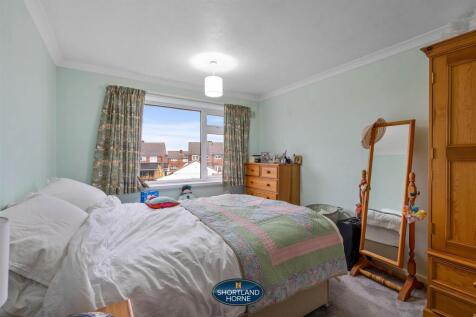 5 Blecthley Drive (4 of 21).jpg