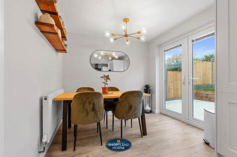 131 Halford Lane (5 of 28).jpg