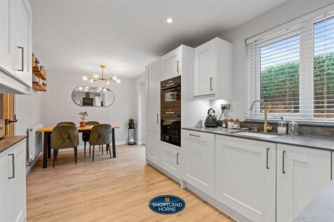 131 Halford Lane (8 of 28).jpg