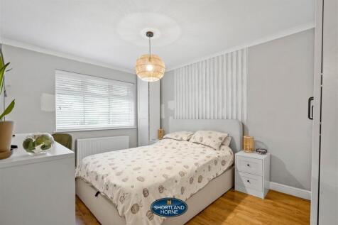 131 Halford Lane (18 of 28).jpg