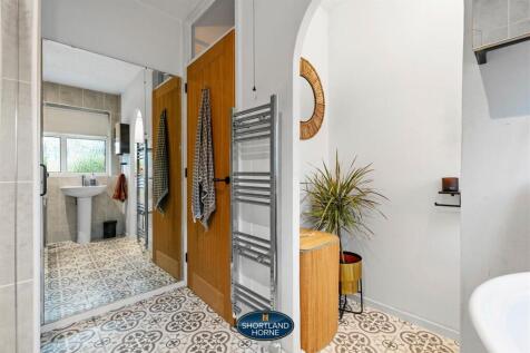 131 Halford Lane (24 of 28).jpg