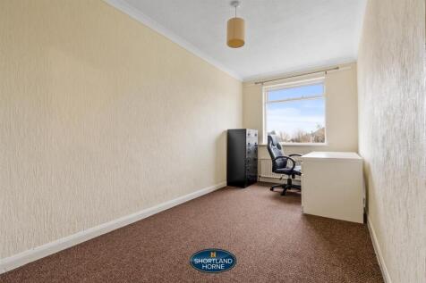 27 Bathurst Rd (9 of 29).jpg