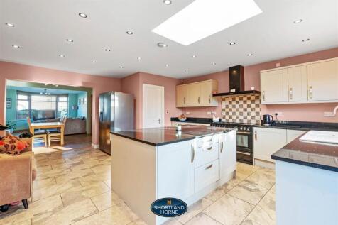 67 Elm Tree Ave (26 of 39).jpg