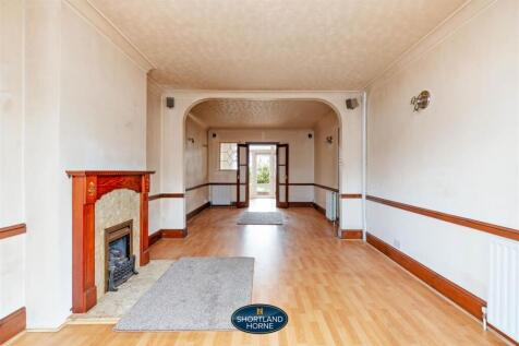 72 Eversleigh Road (20 of 27).jpg