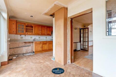 72 Eversleigh Road (18 of 27).jpg