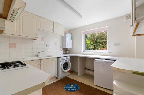 12 Adare Drive (7 of 12).jpg