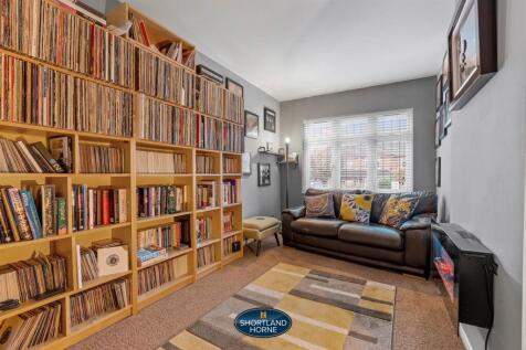 2 Asthill Croft (67 of 68).jpg