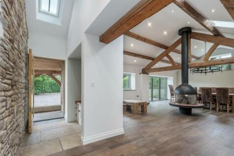 Pott Hall Barn Interior-2.jpg