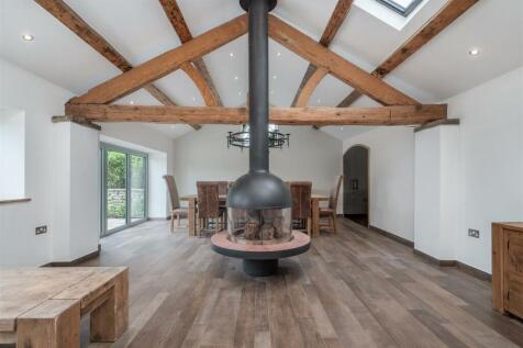 Pott Hall Barn Interior-4.jpg