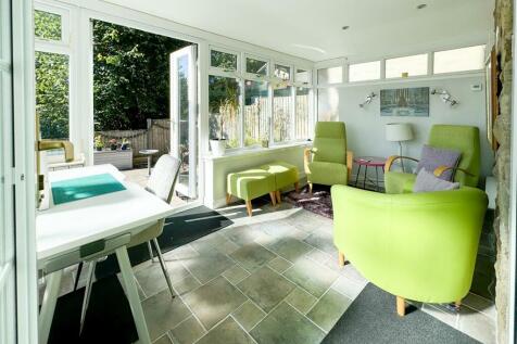 5 Beeston Close (24 of 39).jpg