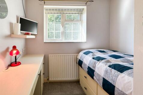 5 Beeston Close (39 of 39).jpg