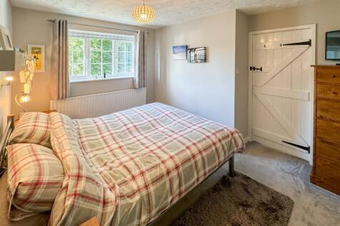 5 Beeston Close (33 of 39).jpg
