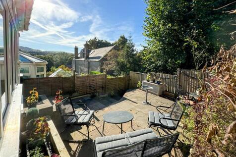 5 Beeston Close (7 of 39).jpg