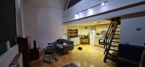 20251029_130825_resized