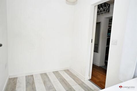 Bedroom 3/Study