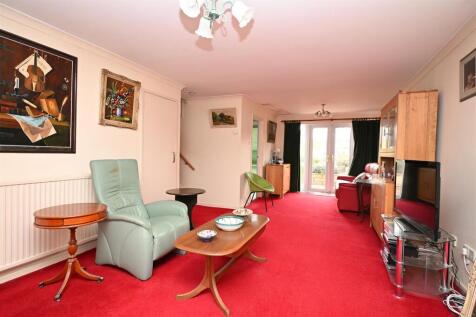 Lounge/ Dining room