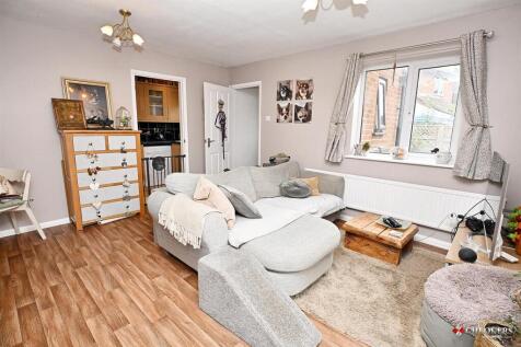 Lounge/ dining room