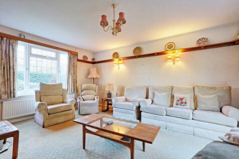 IMG_5469_70_71_ea...