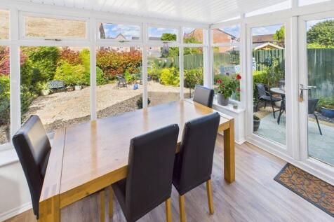 Conservatory / Rear Garden