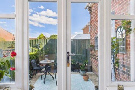 Conservatory / Patio
