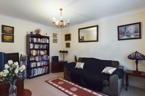 Bedroom/snug