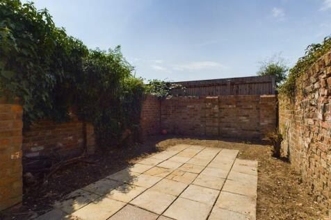 Courtyard Garden