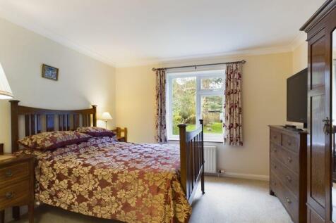 Downstairs bedroom