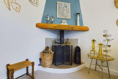 Lounge Fireplace