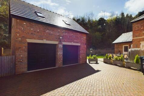 Double Garage