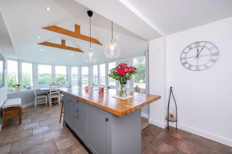 Family Dining Kitchen