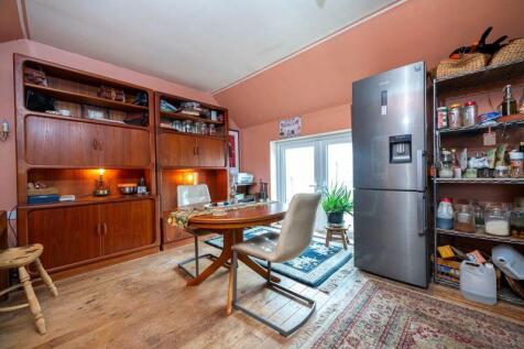Dining Kitchen / Bedroom