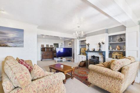 Living / Dining Room
