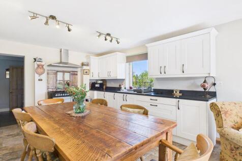 Living / Dining / Kitchen