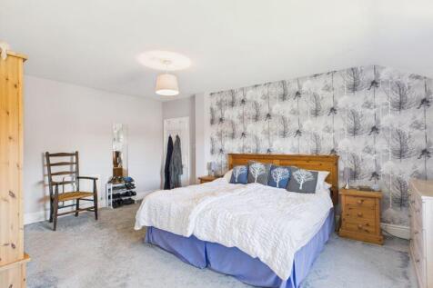 Master Bedrooom