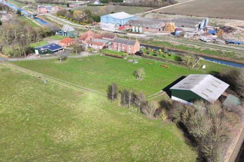 Aerial / Outbuildings