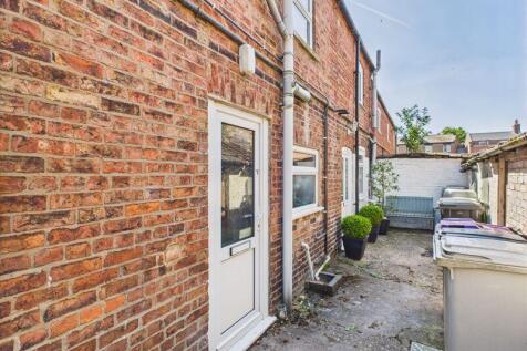 Shared rear alleyway