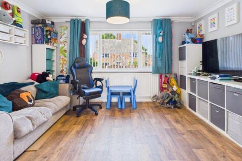 Snug/Office/Playroom