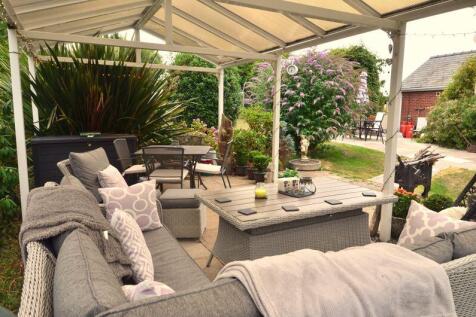 Entertaining Area