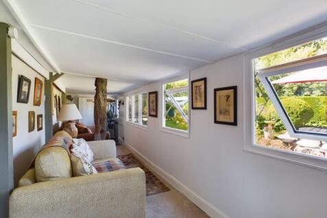 Garden room
