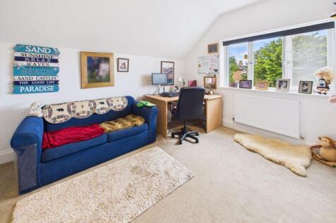 Bedroom/Office
