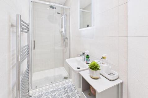 Annex En-Suite