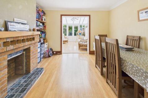 Dining Room through to Garden Room