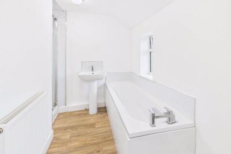 Bath &amp; Shower Room