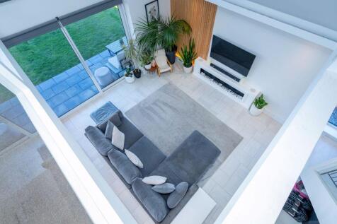 Mezzanine Gallery Looking down