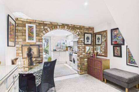 Dining area of lounge