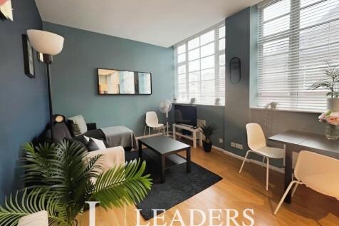 Living area 2nd pict